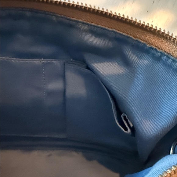 Coach Tan and Brown Signature Shoulder Bag Y2K - Picture 16 of 16